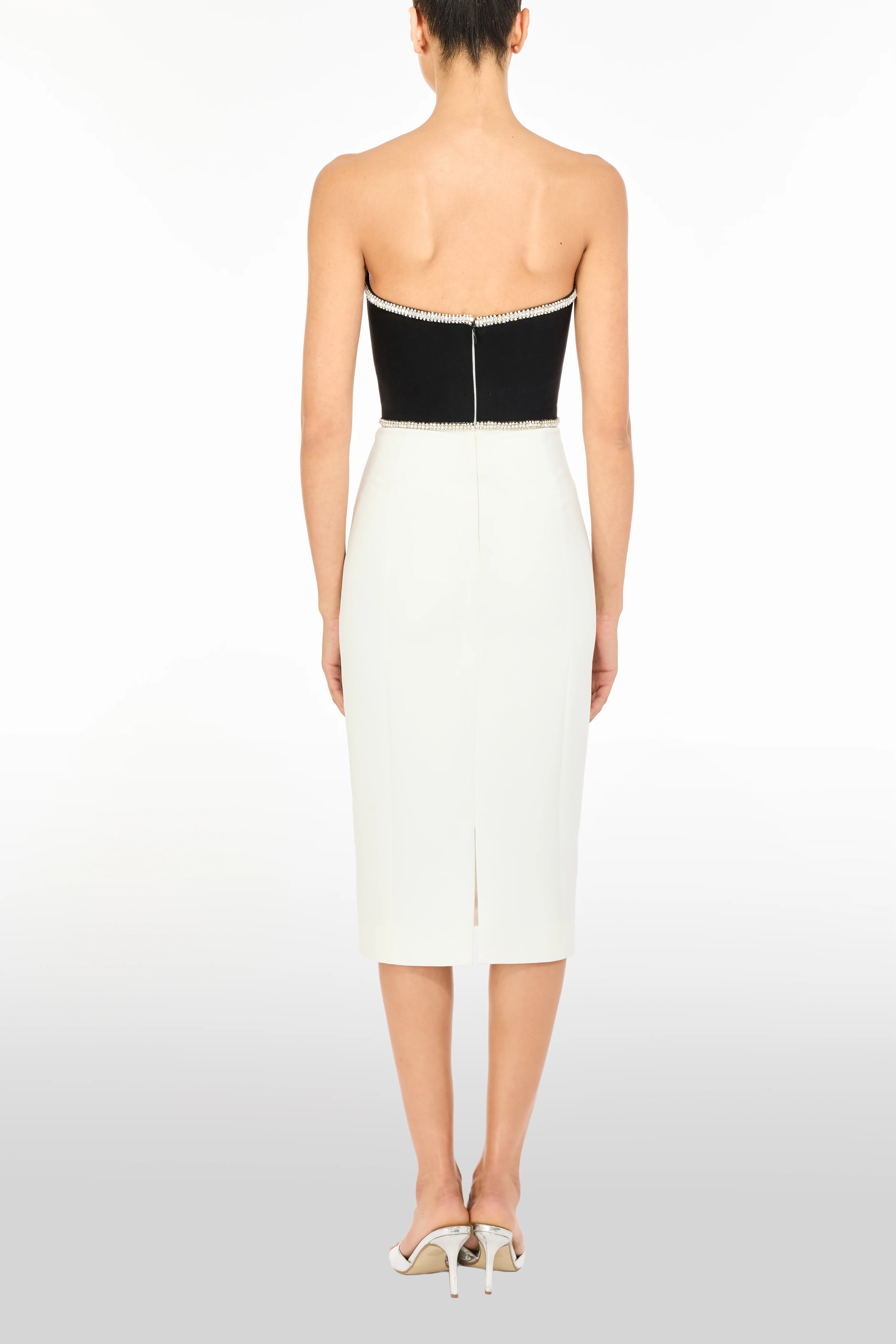 Odette - Image 13